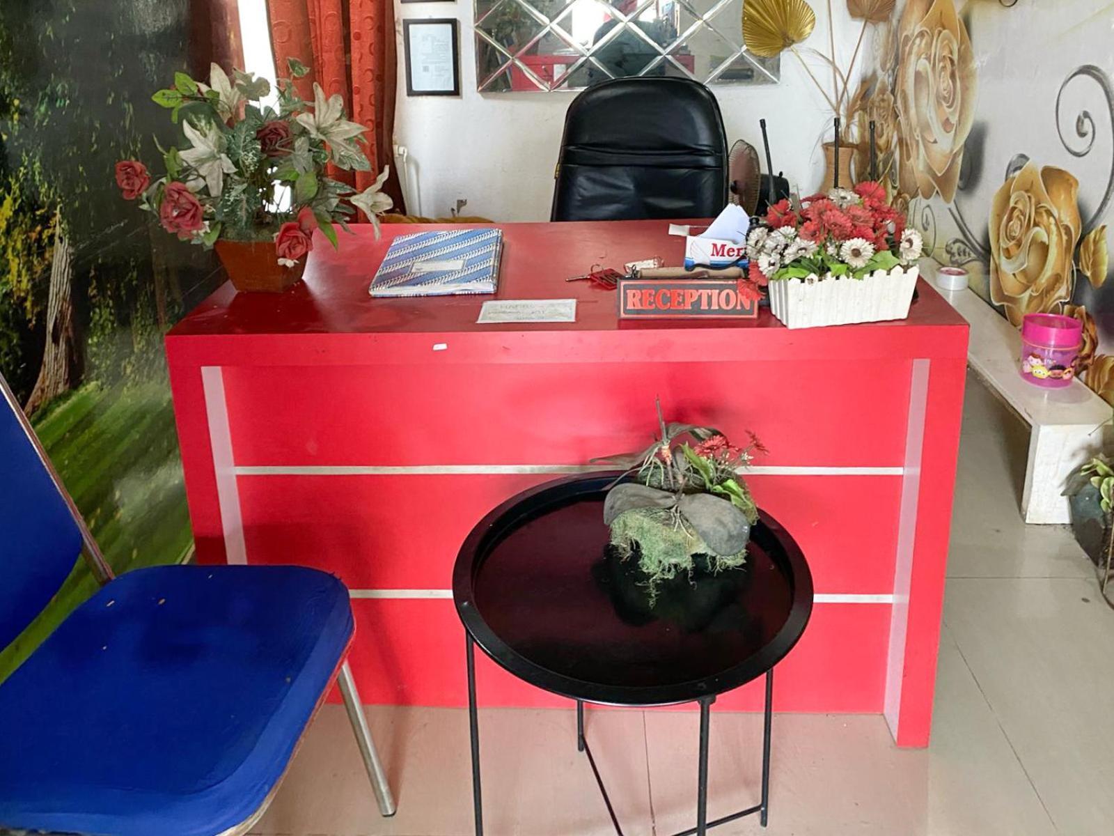 Reddoorz Near Pantai Idola Banyutowo Hotel D'Llala Pati Dış mekan fotoğraf