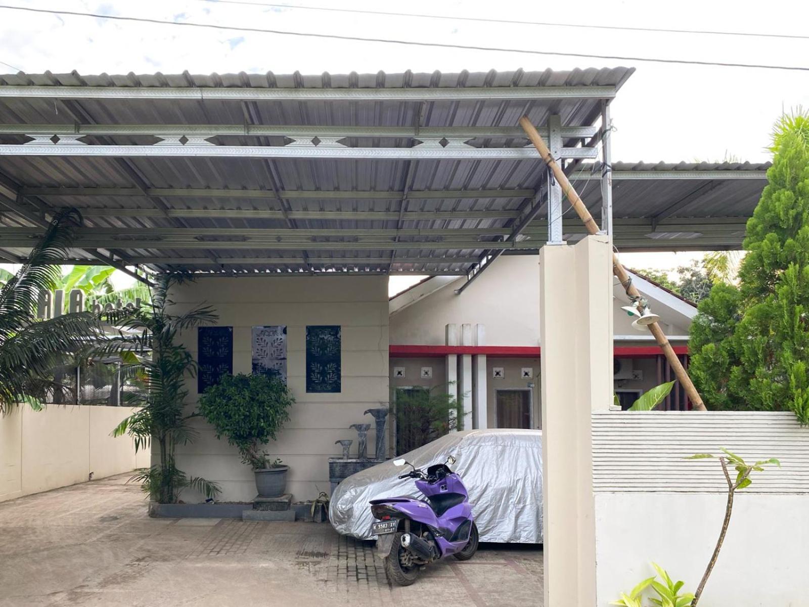 Reddoorz Near Pantai Idola Banyutowo Hotel D'Llala Pati Dış mekan fotoğraf